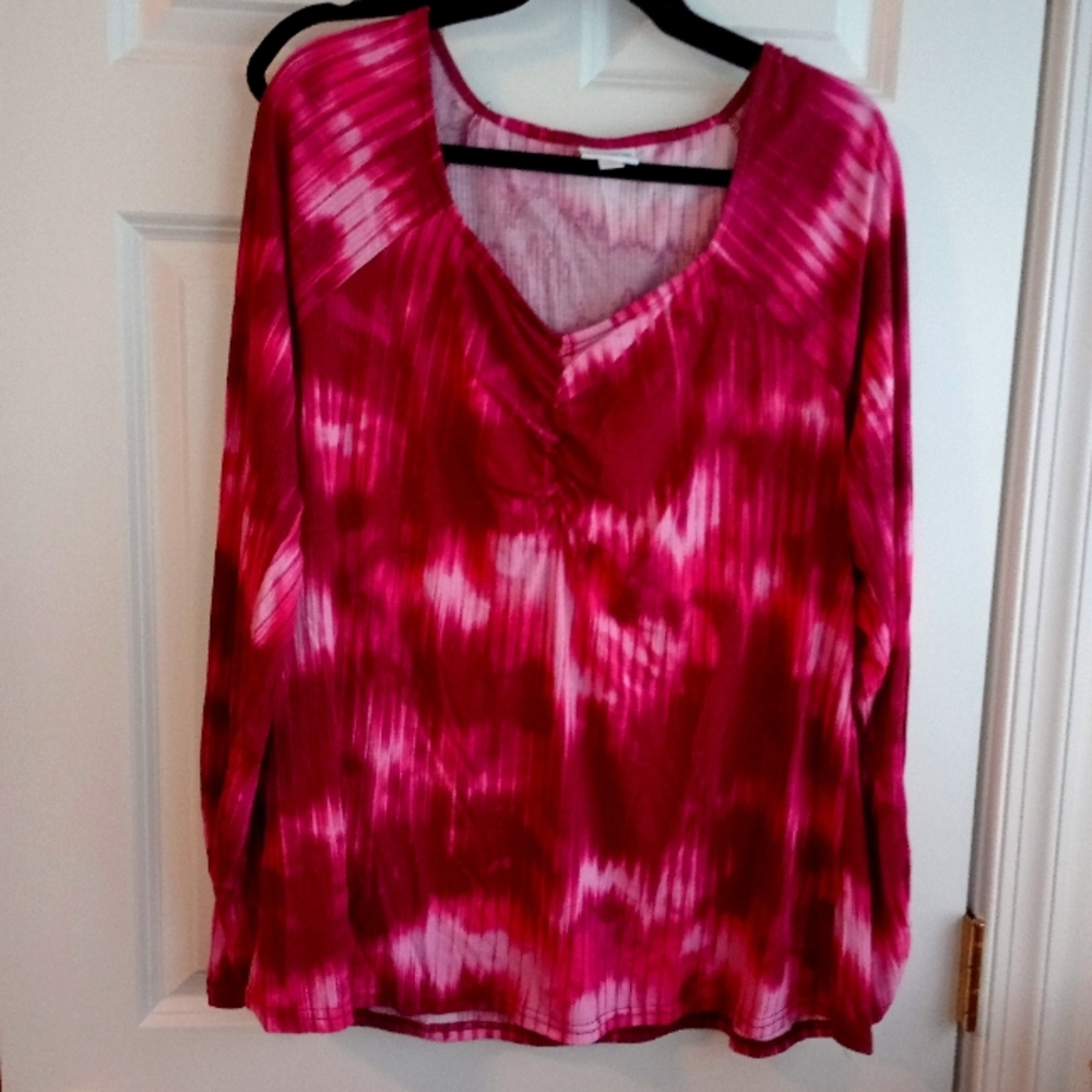 Multicolored Relaxed Blouse with V-Neckline and Long Sleeves